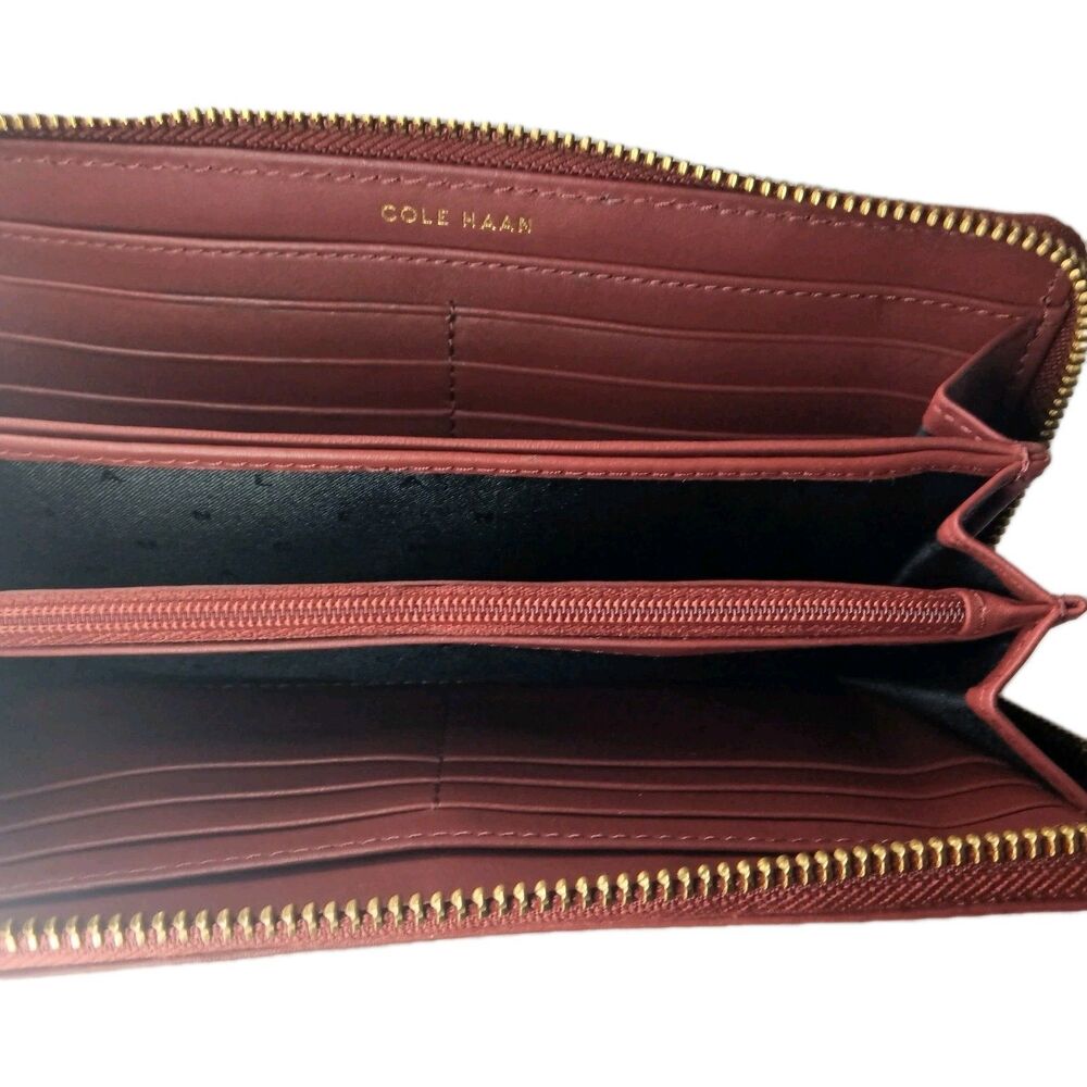 Cole Haan Continental Leather Wallet Burgundy - Picture 7 of 8